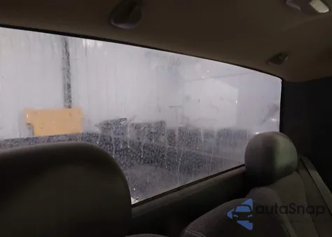 1999 Chevrolet Silverado 1500 z USA, uszkodzony, nr VIN 1GCEK14V2XZ171852